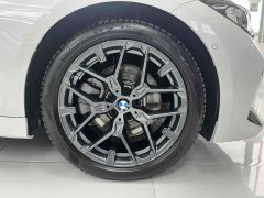 BMW 3 Series 330i M Sport Night Edition Package - ფოტო 14