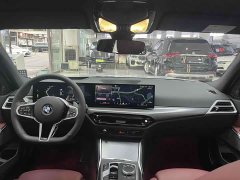 BMW 3 Series 330i M Sport Night Edition Package - ფოტო 5