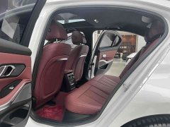 BMW 3 Series 330i M Sport Night Edition Package - ფოტო 6