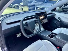 Tesla Model 3 High Performance All-Wheel Drive - ფოტო 8