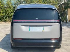 Li Auto MEGA Home Family Edition - ფოტო 11