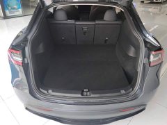 Tesla Model Y 2022 Facelift Rear-Wheel Drive - ფოტო 4