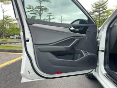 Volkswagen Sagitar 280TSI DSG Excellence Edition - ფოტო 4