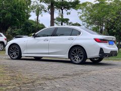 BMW 3 Series 325Li M Sport Package - ფოტო 4