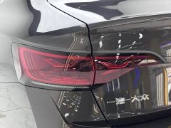 Volkswagen Sagitar 300TSI DSG Excellence Edition - ფოტო 8
