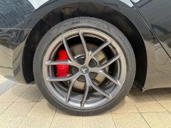 Tesla Model 3 Performance All-Wheel Drive - ფოტო 11