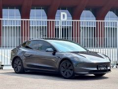Tesla Model 3 Rear-Wheel Drive - ფოტო 3
