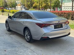 Toyota Avalon 2019 Hybrid 2.5L Luxury National VI - ფოტო 9