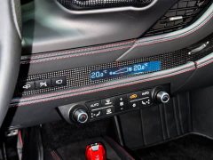 Ferrari F8 2020 Spider 3.9T V8 - ფოტო 10