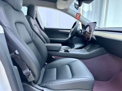 Tesla Model Y Rear-Wheel Drive - ფოტო 10