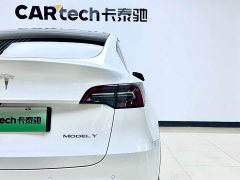 Tesla Model Y Rear-Wheel Drive - ფოტო 7