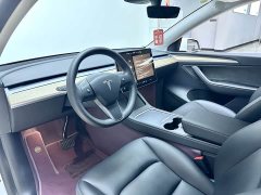 Tesla Model Y Rear-Wheel Drive - ფოტო 8