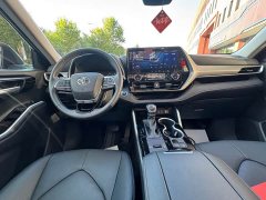 Toyota Highlander 2.5L Intelligent Hybrid AWD Premium 7-Seater - ფოტო 13