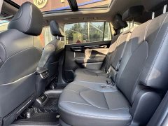 Toyota Highlander 2.5L Intelligent Hybrid AWD Premium 7-Seater - ფოტო 15