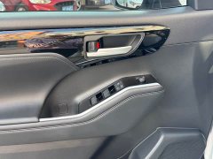 Toyota Highlander 2.5L Intelligent Hybrid AWD Premium 7-Seater - ფოტო 7