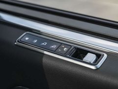 Land Rover Range Rover 2021 3.0 L6 Heritage Extended Wheelbase Classic Edition - ფოტო 15