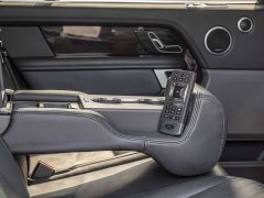 Land Rover Range Rover 2021 3.0 L6 Heritage Extended Wheelbase Classic Edition - ფოტო 16