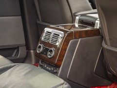Land Rover Range Rover 2021 3.0 L6 Heritage Extended Wheelbase Classic Edition - ფოტო 17