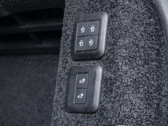 Land Rover Range Rover 2021 3.0 L6 Heritage Extended Wheelbase Classic Edition - ფოტო 18