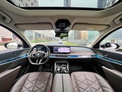 BMW 7 Series 735Li M Sport Package - ფოტო 11