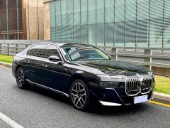 BMW 7 Series 735Li M Sport Package - ფოტო 3