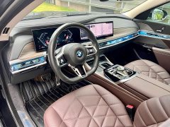 BMW 7 Series 735Li M Sport Package - ფოტო 9