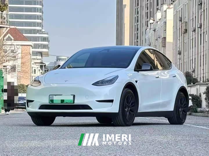 Tesla Model Y Long Range All-Wheel Drive - ავტომობილი ჩინეთიდან