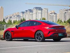Xiaomi SU7 Rear-Wheel Drive Standard Edition - ფოტო 8