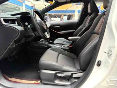 Toyota Corolla Hybrid 1.8H E-CVT Sport - ფოტო 6