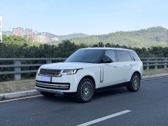 Land Rover Range Rover 2023 3.0L V6 400PS Genesis Extended Wheelbase - ფოტო 1