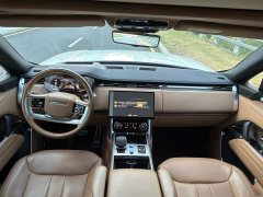 Land Rover Range Rover 2023 3.0L V6 400PS Genesis Extended Wheelbase - ფოტო 11