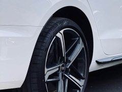 Audi A4L 40 TFSI Luxury Dynamic - ფოტო 11