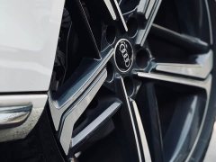 Audi A4L 40 TFSI Luxury Dynamic - ფოტო 3