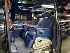 Mercedes-Benz V-Class 2022 V 260 L Long Wheelbase Luxury Edition - ფოტო 10