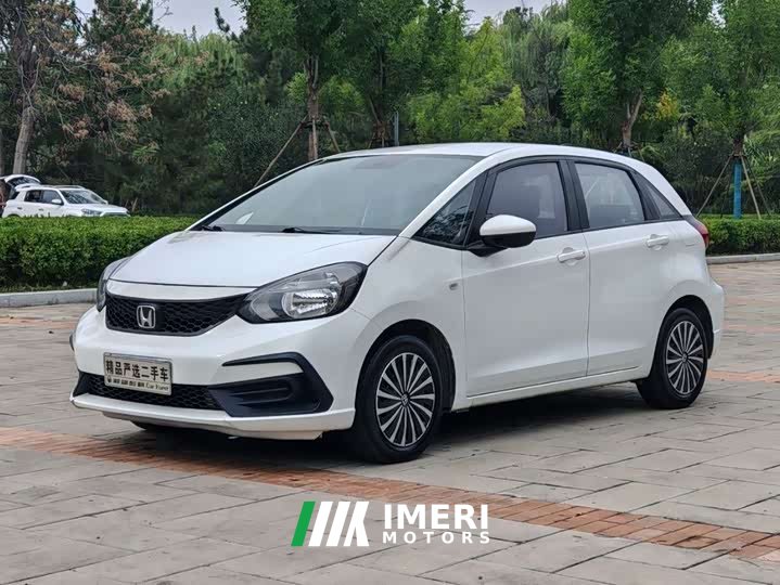 Honda Fit 1.5L CVT Trend Edition - ავტომობილი ჩინეთიდან