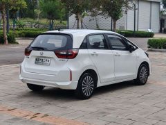 Honda Fit 1.5L CVT Trend Edition - ფოტო 4