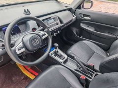 Honda Fit 1.5L CVT Trend Edition - ფოტო 8