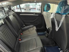 Volkswagen Magotan Popular Edition 280TSI DSG Comfort - ფოტო 12