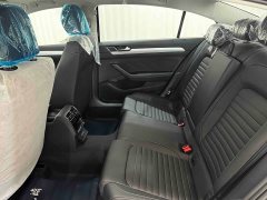 Volkswagen Magotan Popular Edition 280TSI DSG Comfort - ფოტო 13