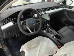 Volkswagen Magotan Popular Edition 280TSI DSG Comfort - ფოტო 8