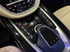 Aston Martin DBX 3.0T Straight-Six - ფოტო 11