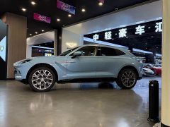 Aston Martin DBX 3.0T Straight-Six - ფოტო 4