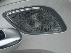 Mercedes-Benz EQE 2025 500 4MATIC Luxury - ფოტო 12