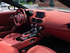 BYD Aston Martin V8 Vantage 4.0T V8 Roadster - ფოტო 17