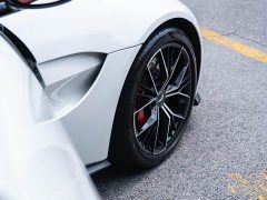 BYD Aston Martin V8 Vantage 4.0T V8 Roadster - ფოტო 7