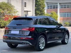 Audi Q5L 40T Luxury Dynamic - ფოტო 15