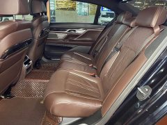 BMW 7 Series 730Li M Sport Package - ფოტო 7