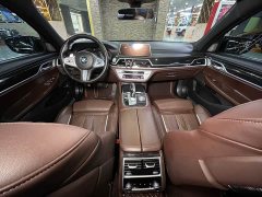 BMW 7 Series 730Li M Sport Package - ფოტო 9