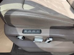 Volkswagen Viloran 380TSI Prestige - ფოტო 12