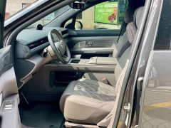 NIO ES8 Six-Seat Executive Signature Edition - ფოტო 9